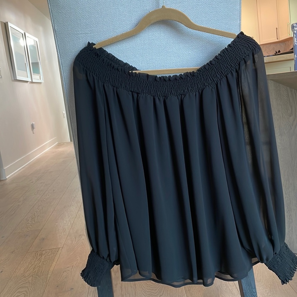 Top shop off shoulder shear sleeves